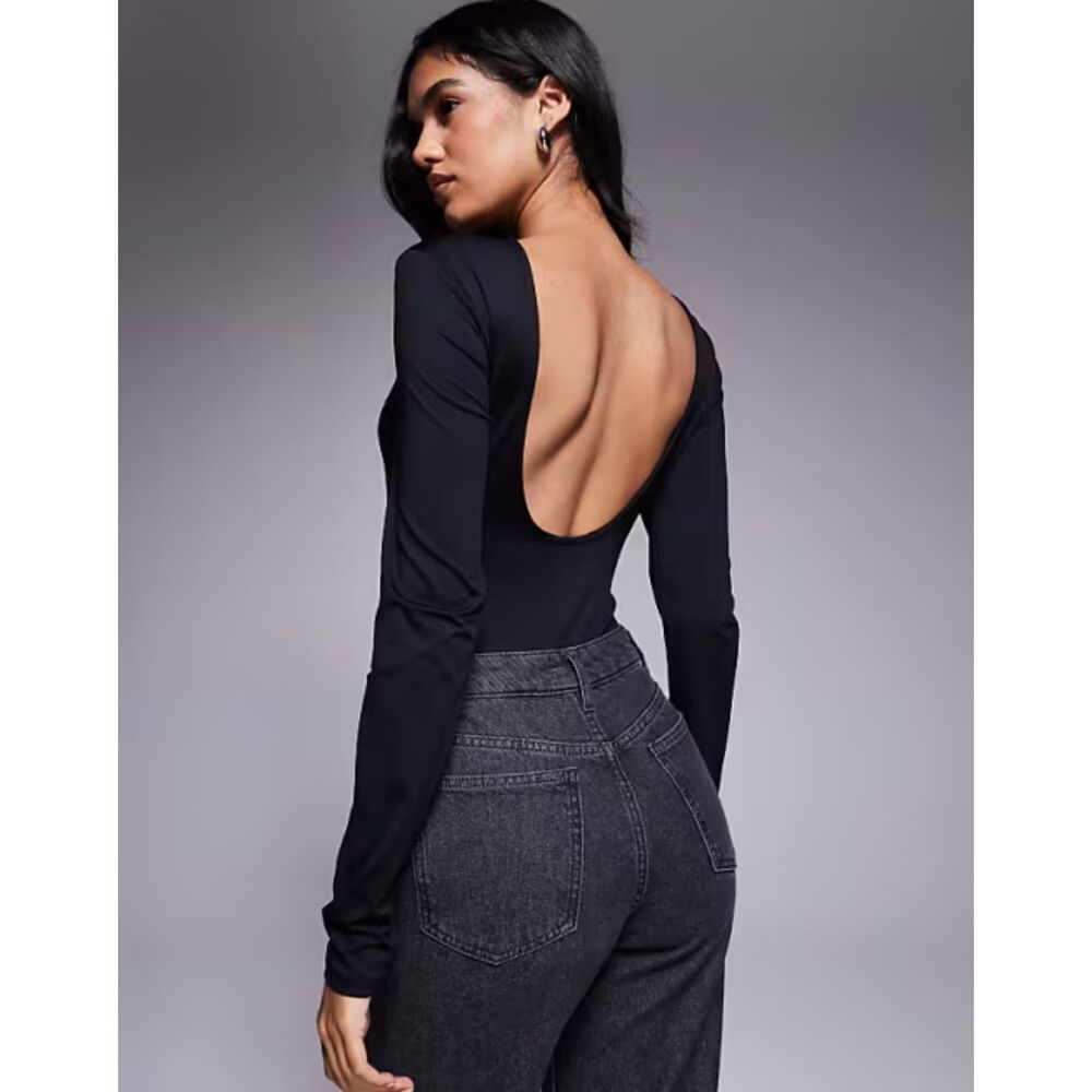 Victoria Sport Women's Black Long Sleeve Deep Back V Bodysuit Size Medium